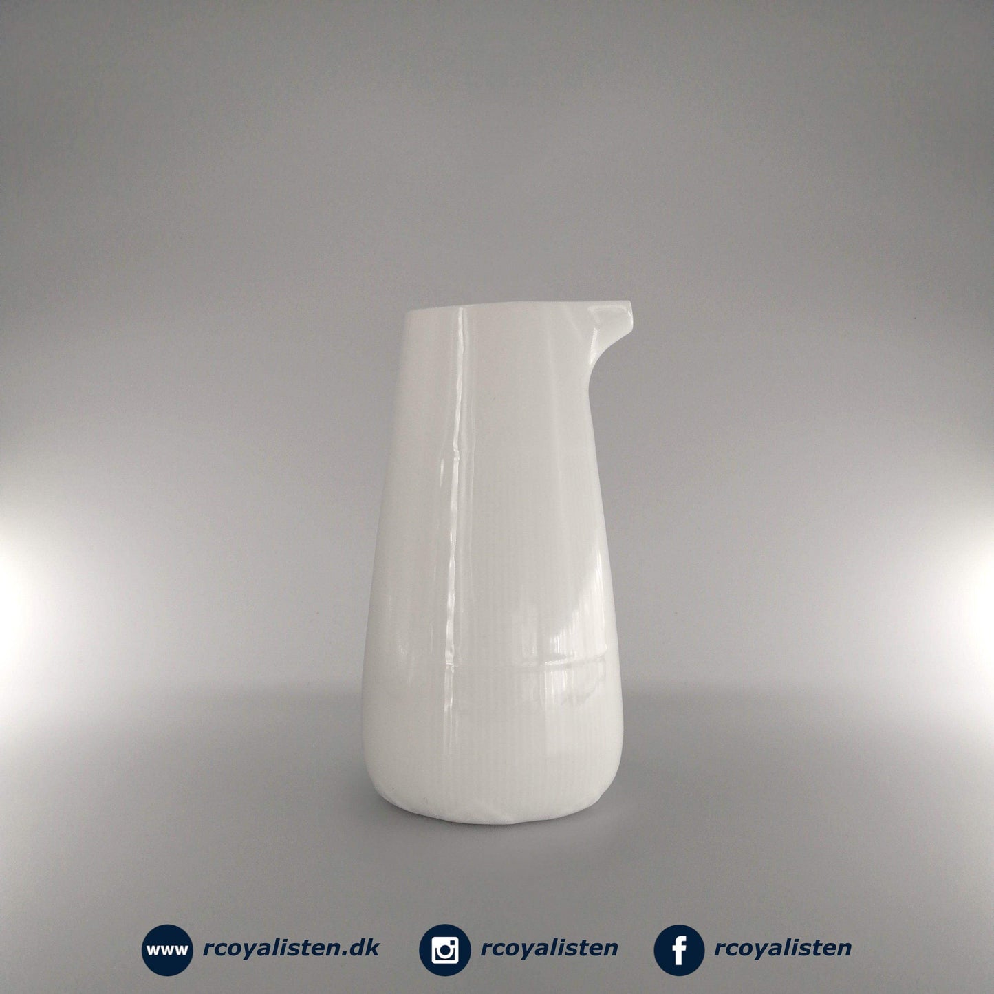 Hvid Elements Kande (18 cm / 70 cl) - RCoyalisten.dk