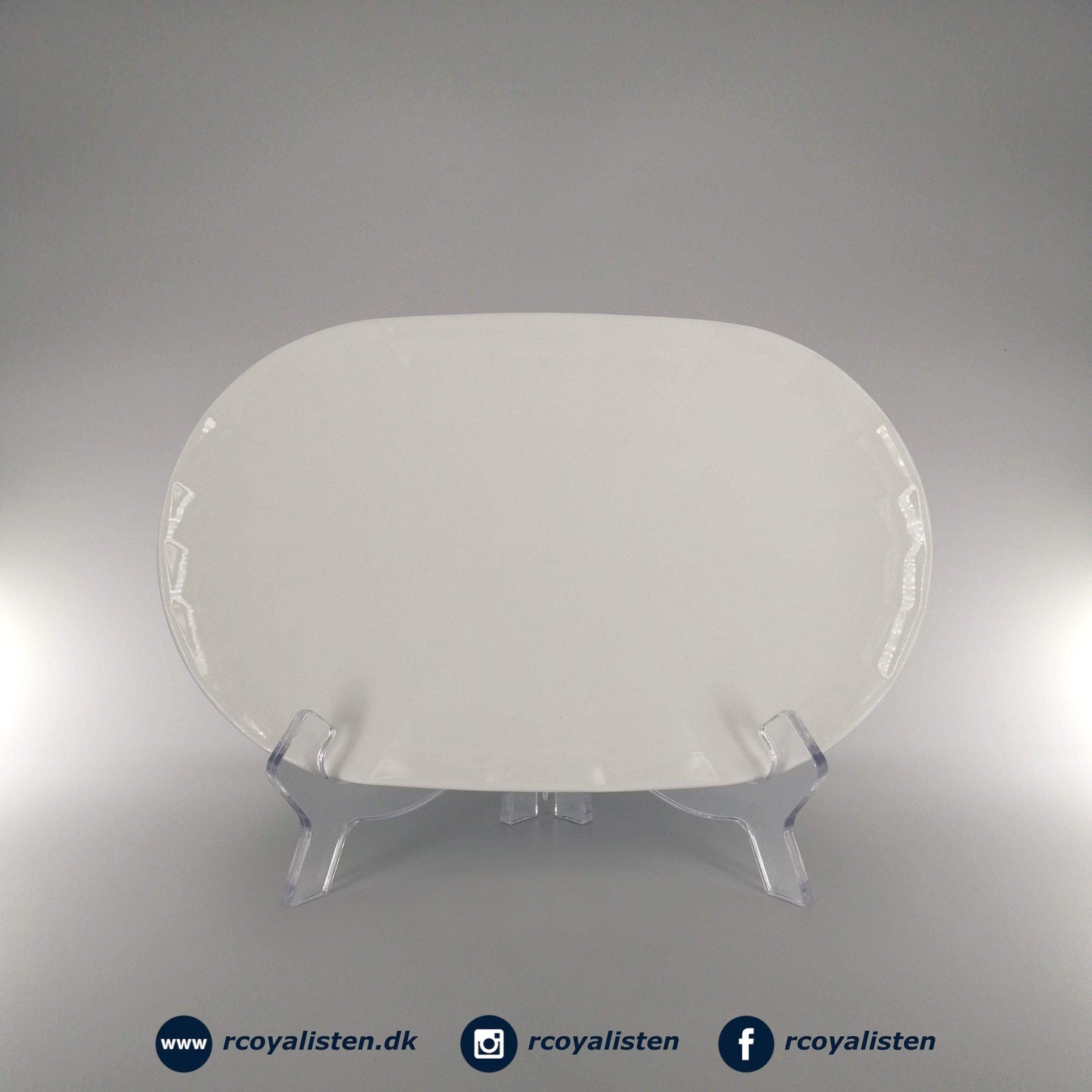 Hvid Facet Ovalt Fad (24 cm) - RCoyalisten.dk