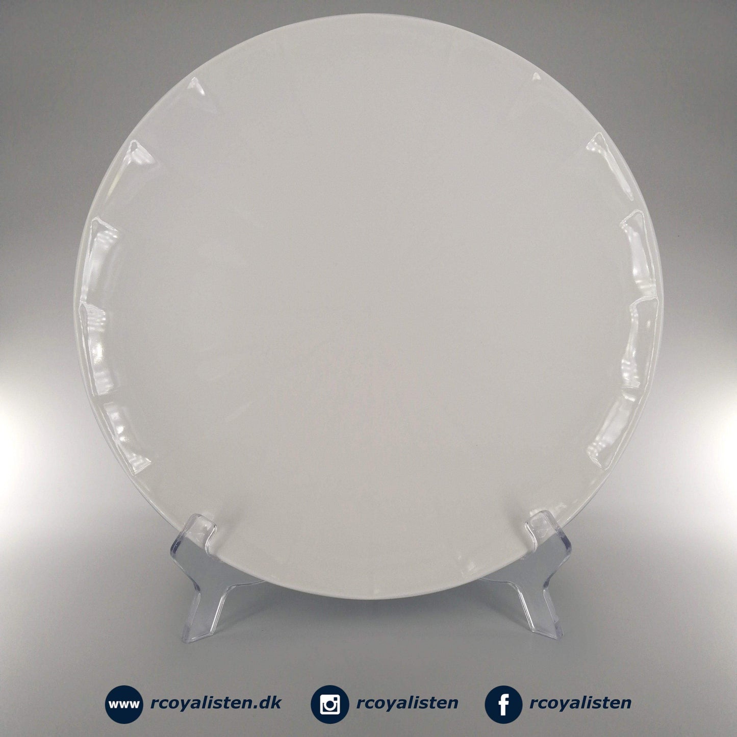 Hvid Facet Tallerken (27 cm) - RCoyalisten.dk