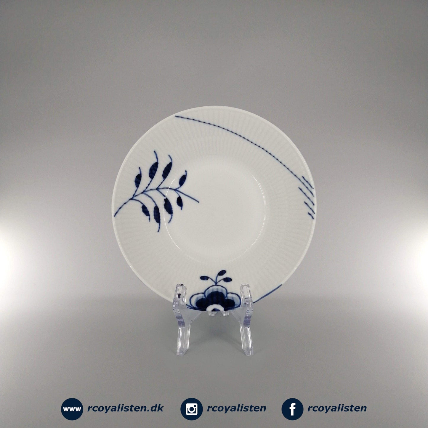 Blå Mega Riflet Dyb Tallerken (17 cm) - RCoyalisten.dk