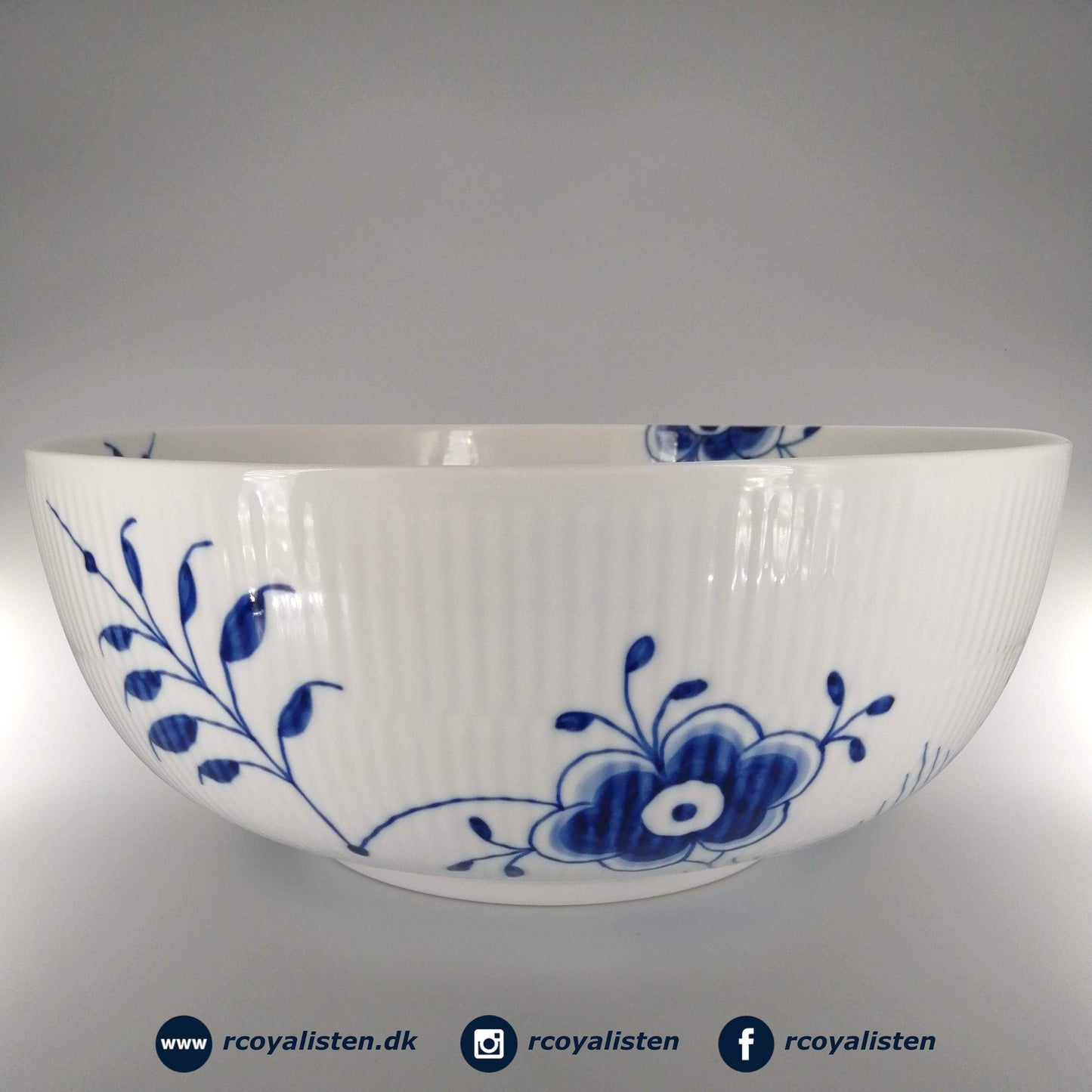 Blå Mega Riflet Bowle (34 cm / 1000 cl) - RCoyalisten.dk