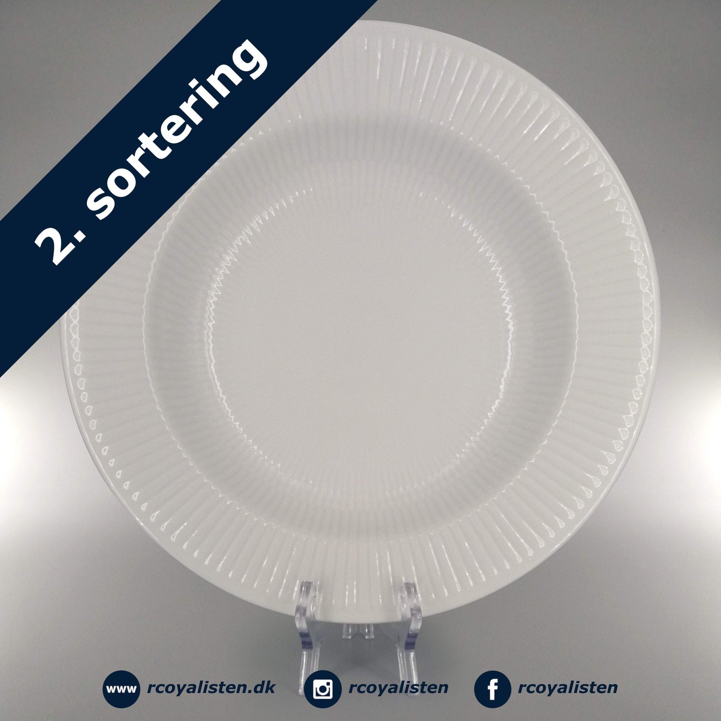Hvid Riflet Dyb Tallerken (30 cm) - RCoyalisten.dk