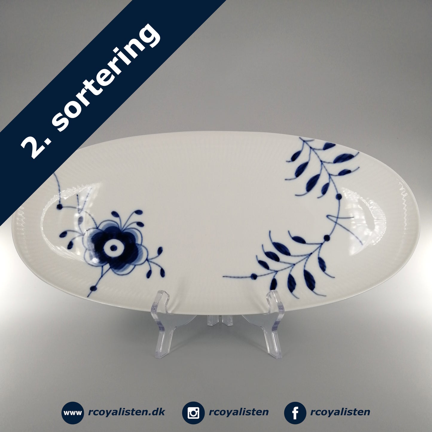 Royal Copenhagen Blå Mega Riflet Fad Aflangt (37 cm) - RCoyalisten.dk