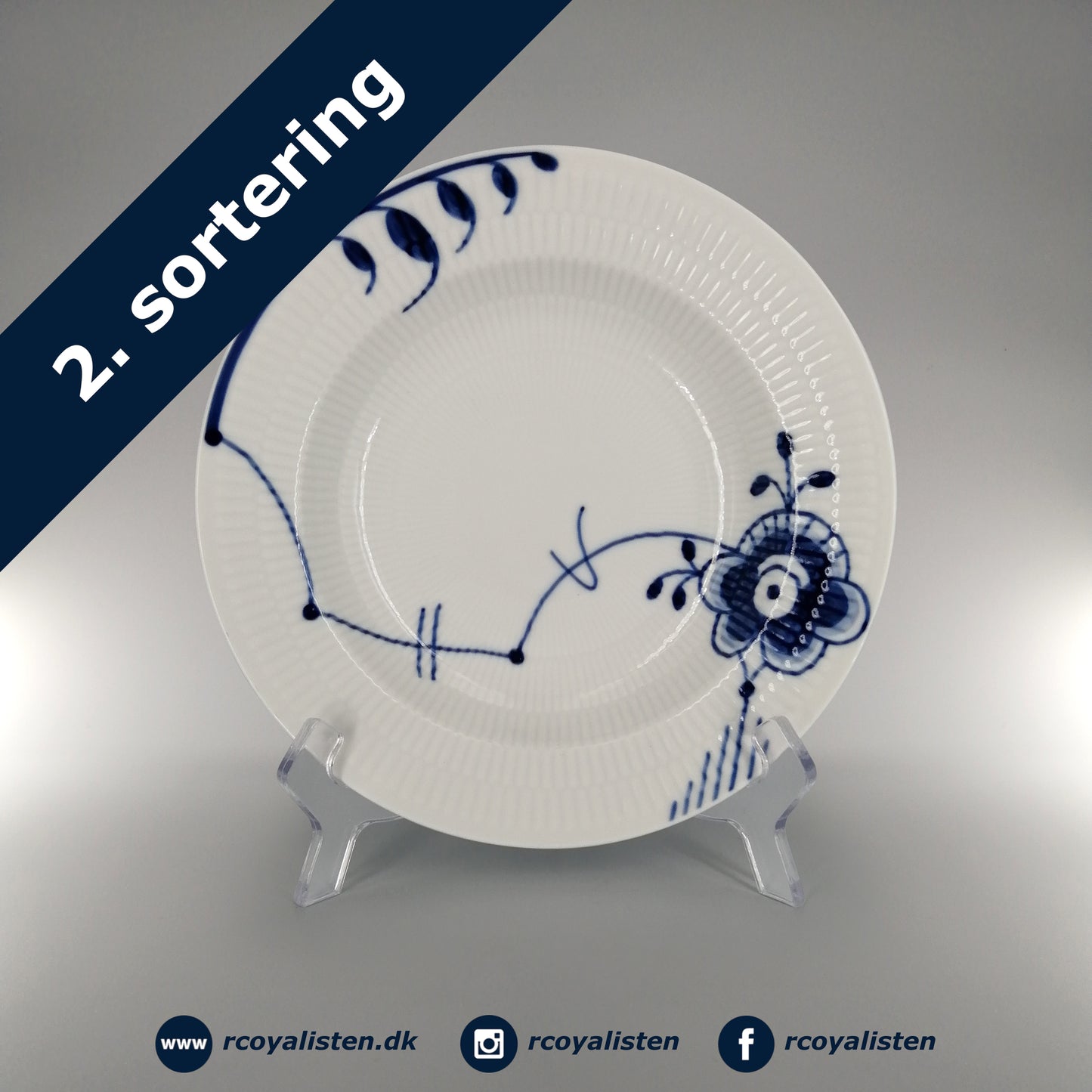 Royal Copenhagen Blå Mega Riflet Dyb Tallerken #6 (21 cm) - RCoyalisten.dk