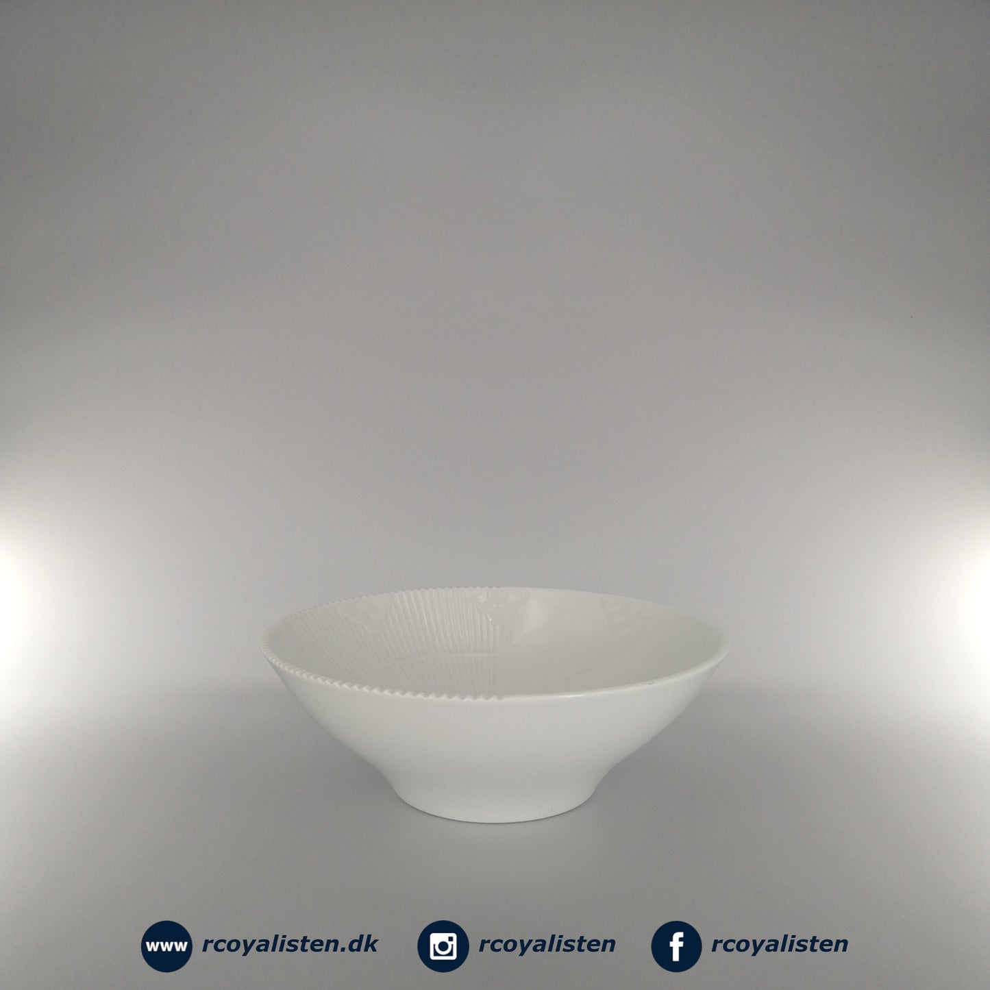 Royal Copenhagen Hvid Elements Skål (18 cm / 78 cl) - RCoyalisten.dk