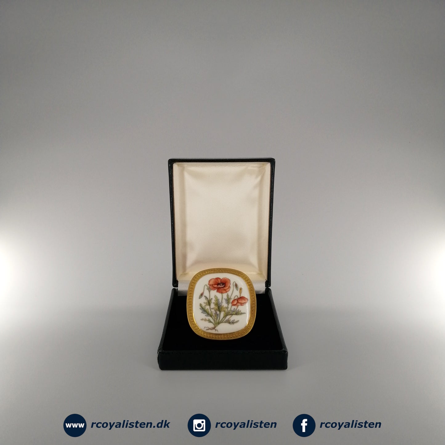 Royal Copenhagen Flora Danica Broche - Kornvalmue - RCoyalisten.dk