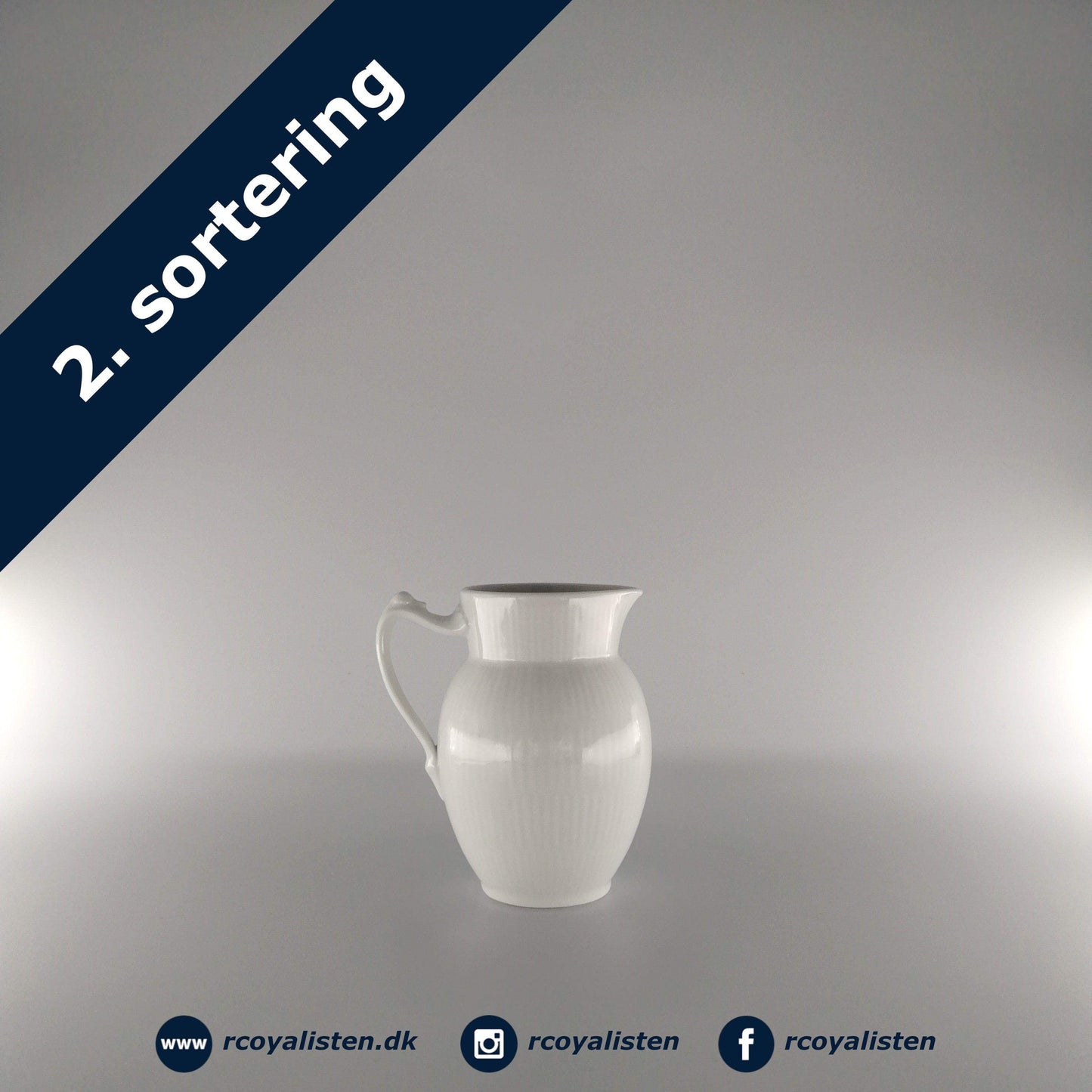 Hvid Riflet Kande (12 cm / 38 cl) - RCoyalisten.dk