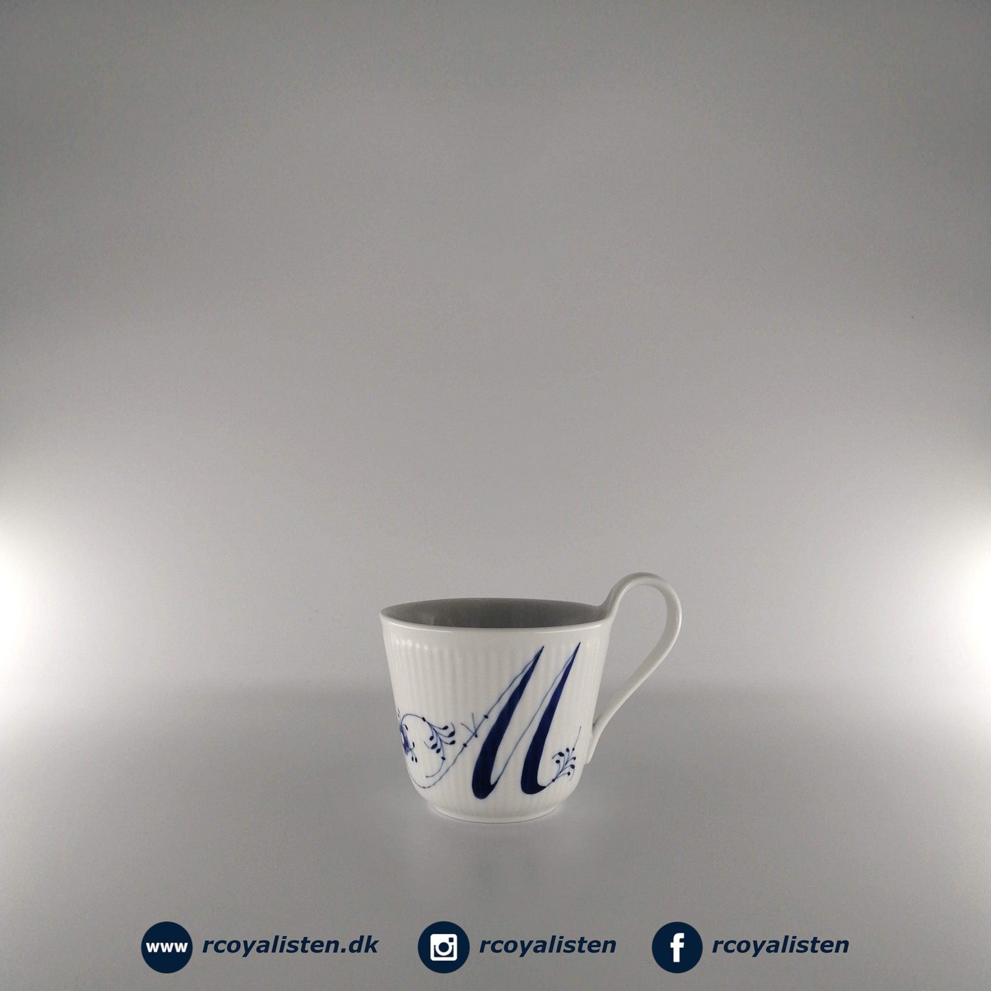 Royal Copenhagen Alfabet Kollektion Alfabet Krus (33 cl) - M - RCoyalisten.dk