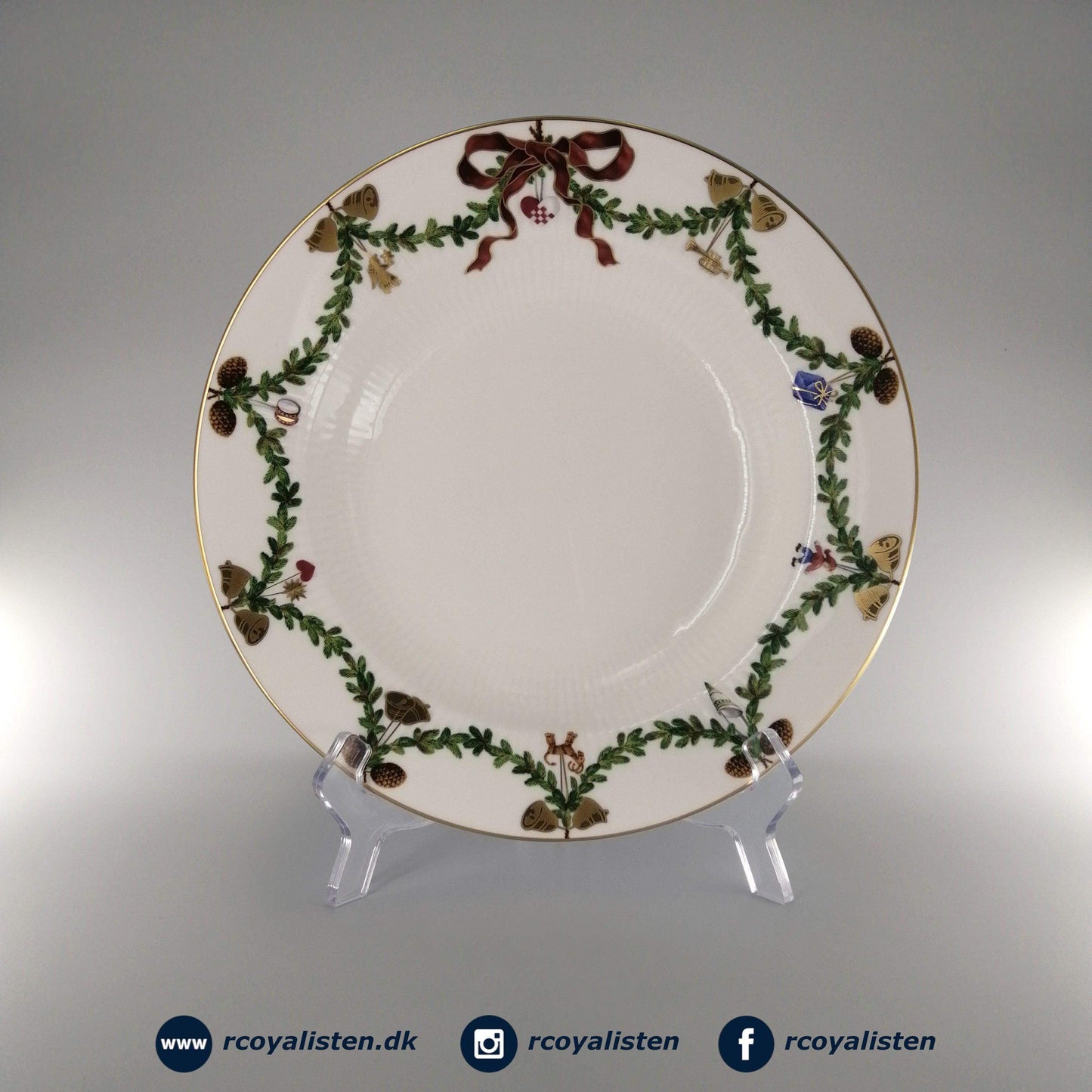 Stjerne Riflet Jul Dyb Tallerken (24 cm) - RCoyalisten.dk