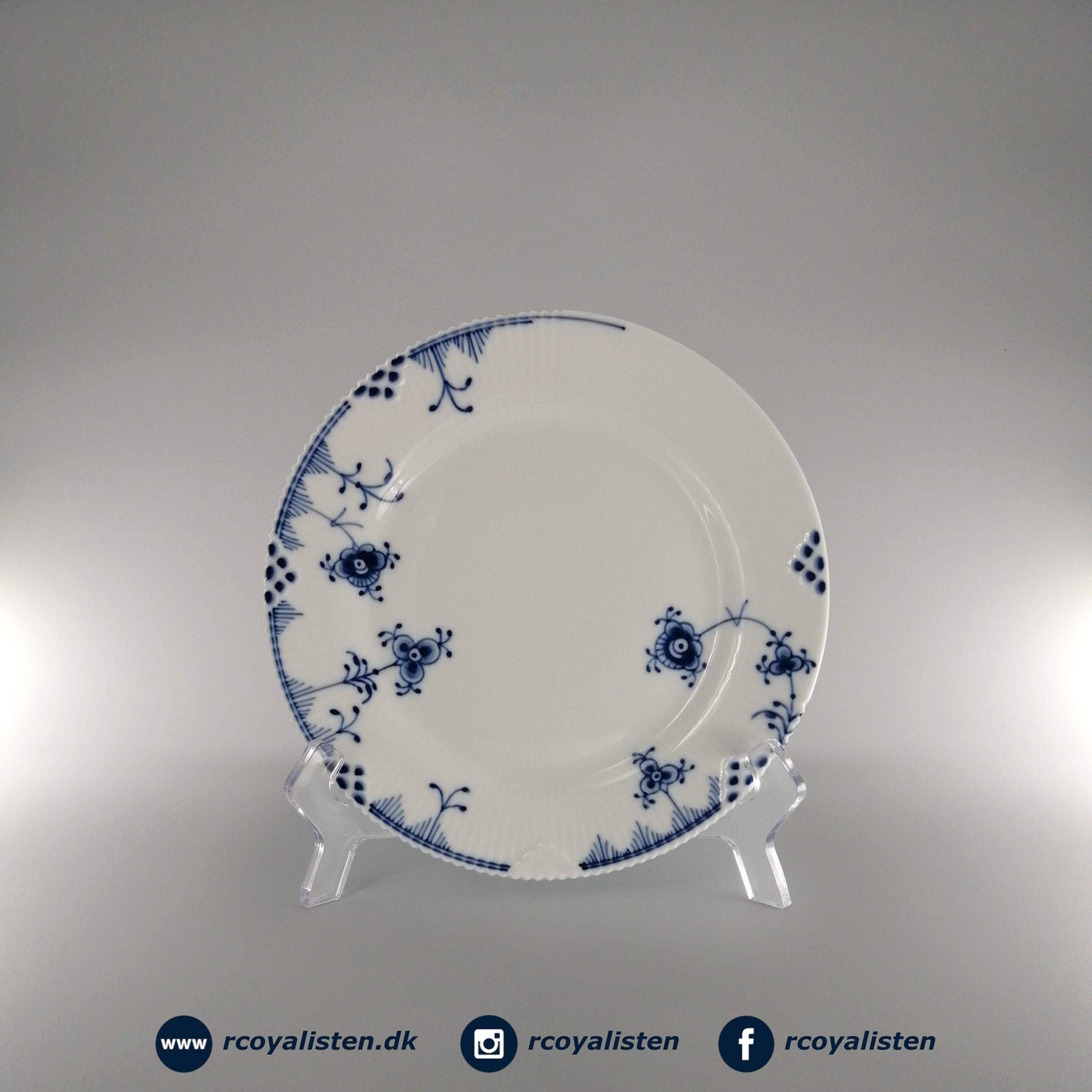 Royal Copenhagen Blå Elements Tallerken (19 cm) - RCoyalisten.dk