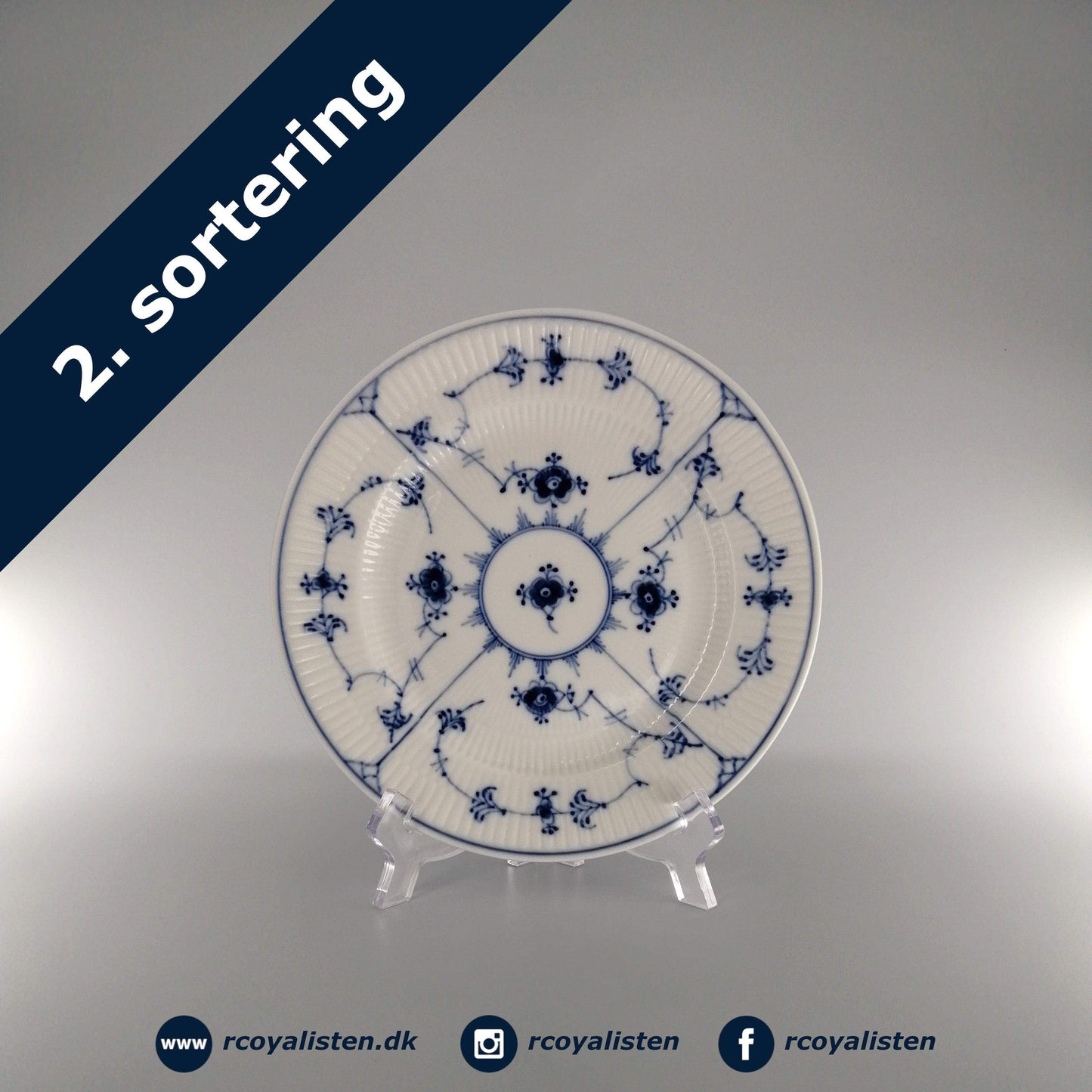 Musselmalet Riflet Tallerken (19 cm) - RCoyalisten.dk