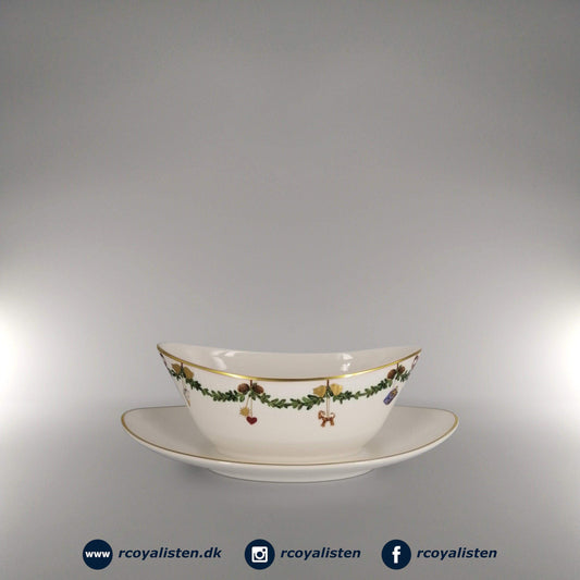 Royal Copenhagen ​Stjerne Riflet Jul Sauceskål (22 cm / 43 cl) - RCoyalisten.dk