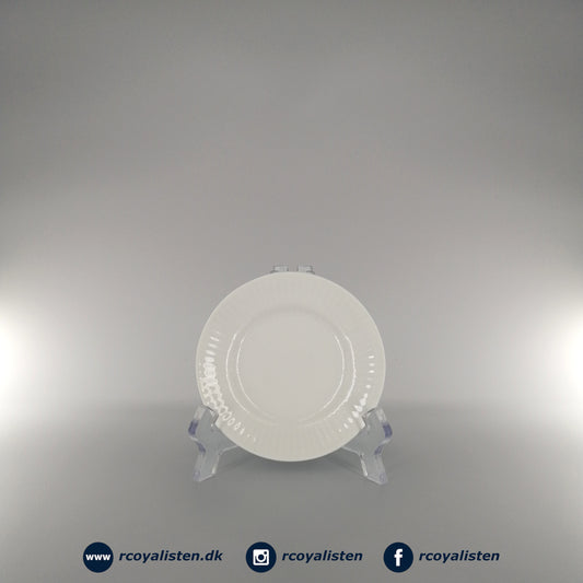 White Fluted Plate (12 cm)