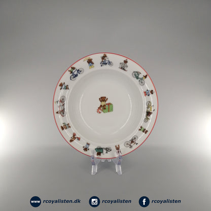 Julius Deep Plate (17,5 cm) - Red