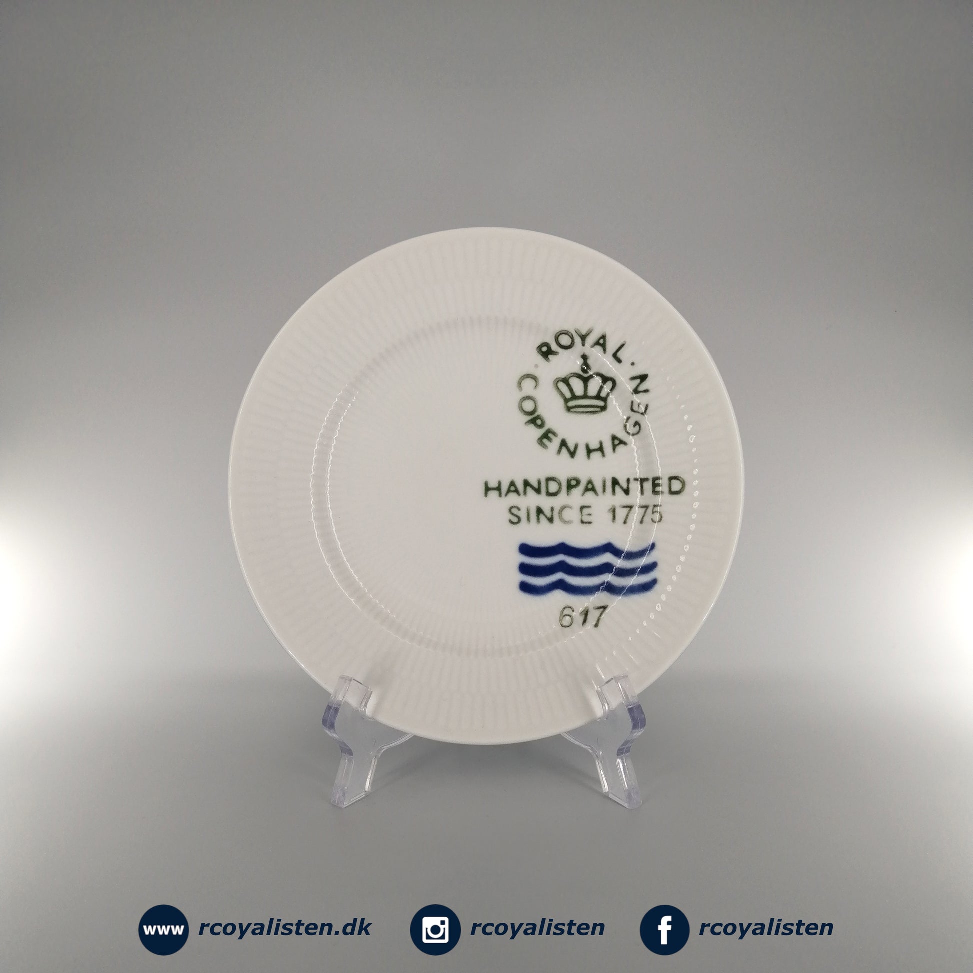 Royal Copenhagen Riflet Signatur Tallerken (17 cm) - RCoyalisten.dk