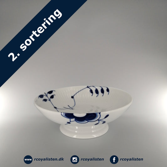 Royal Copenhagen Blå Mega Riflet Skål på Fod (18 cm / 42 cl) - RCoyalisten.dk