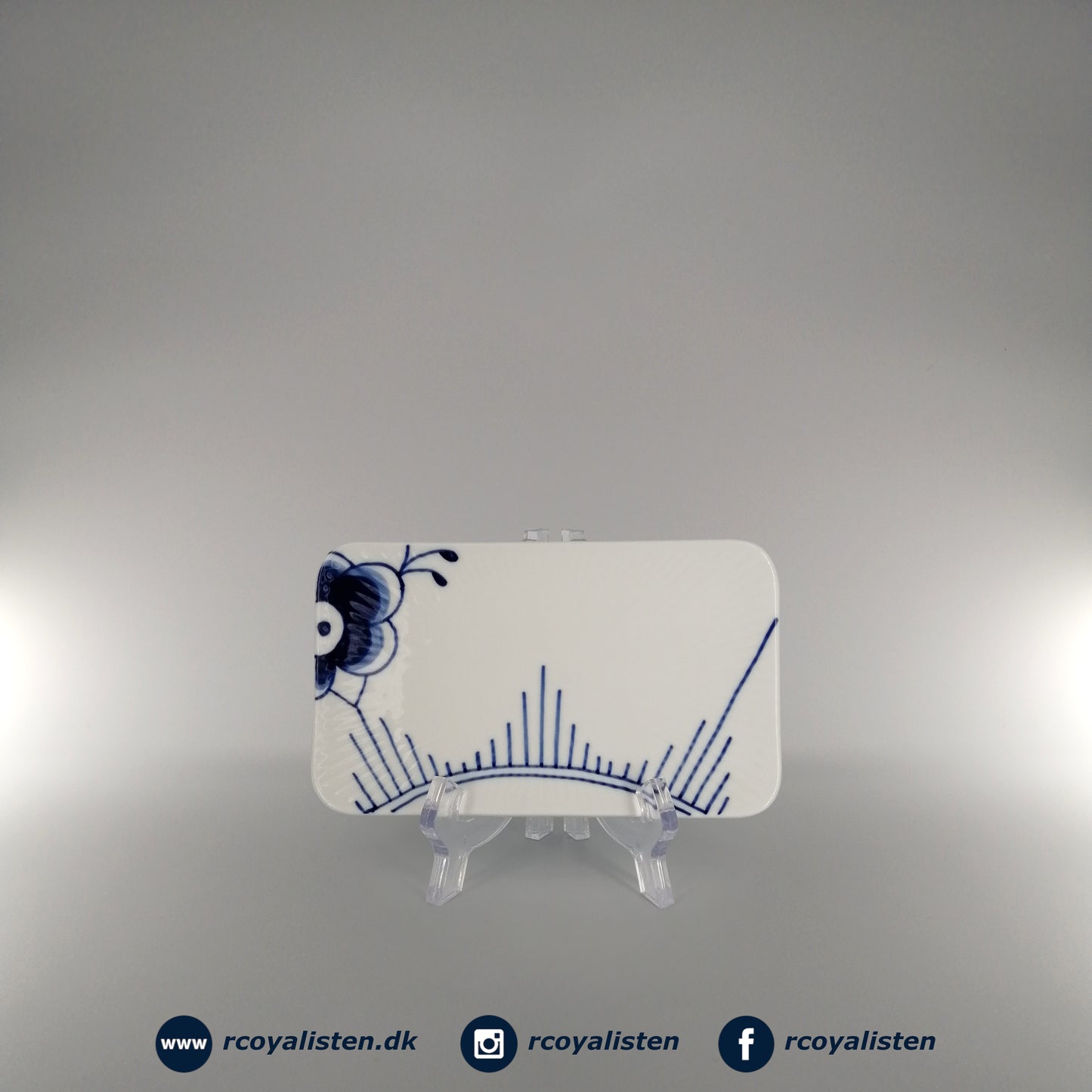 Royal Copenhagen Blå Mega Riflet Serveringsbræt (15,5 cm) - RCoyalisten.dk