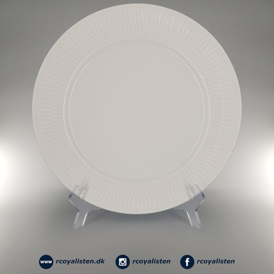 White Fluted Plate (27 cm)
