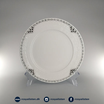 Black Lace Plate (22 cm)