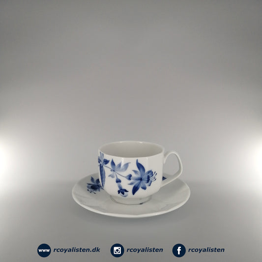 Blomst Cup and Saucer (22 cl) - Lilac