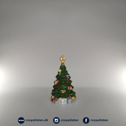Annual Christmas Tree 2025