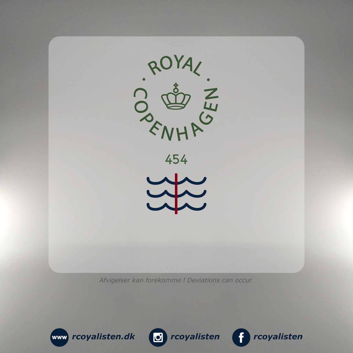 Royal Copenhagen Flower Emblem Skål (13 cm / 47 cl) - Lyseblå - RCoyalisten.dk