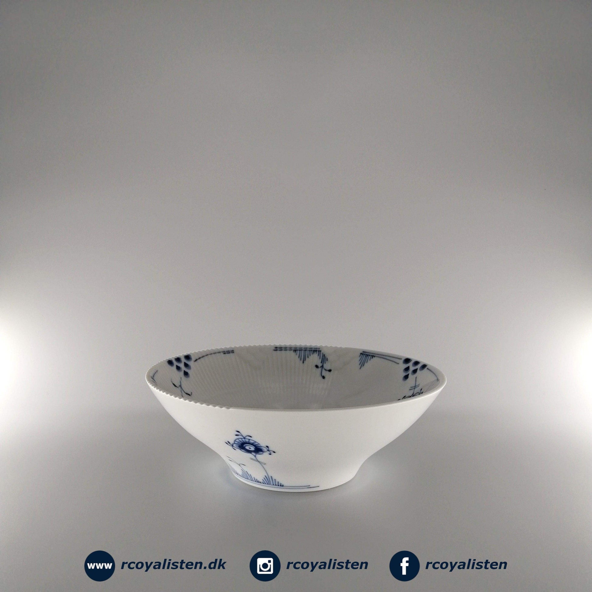 Royal Copenhagen Blå Elements Skål (18 cm) - RCoyalisten.dk