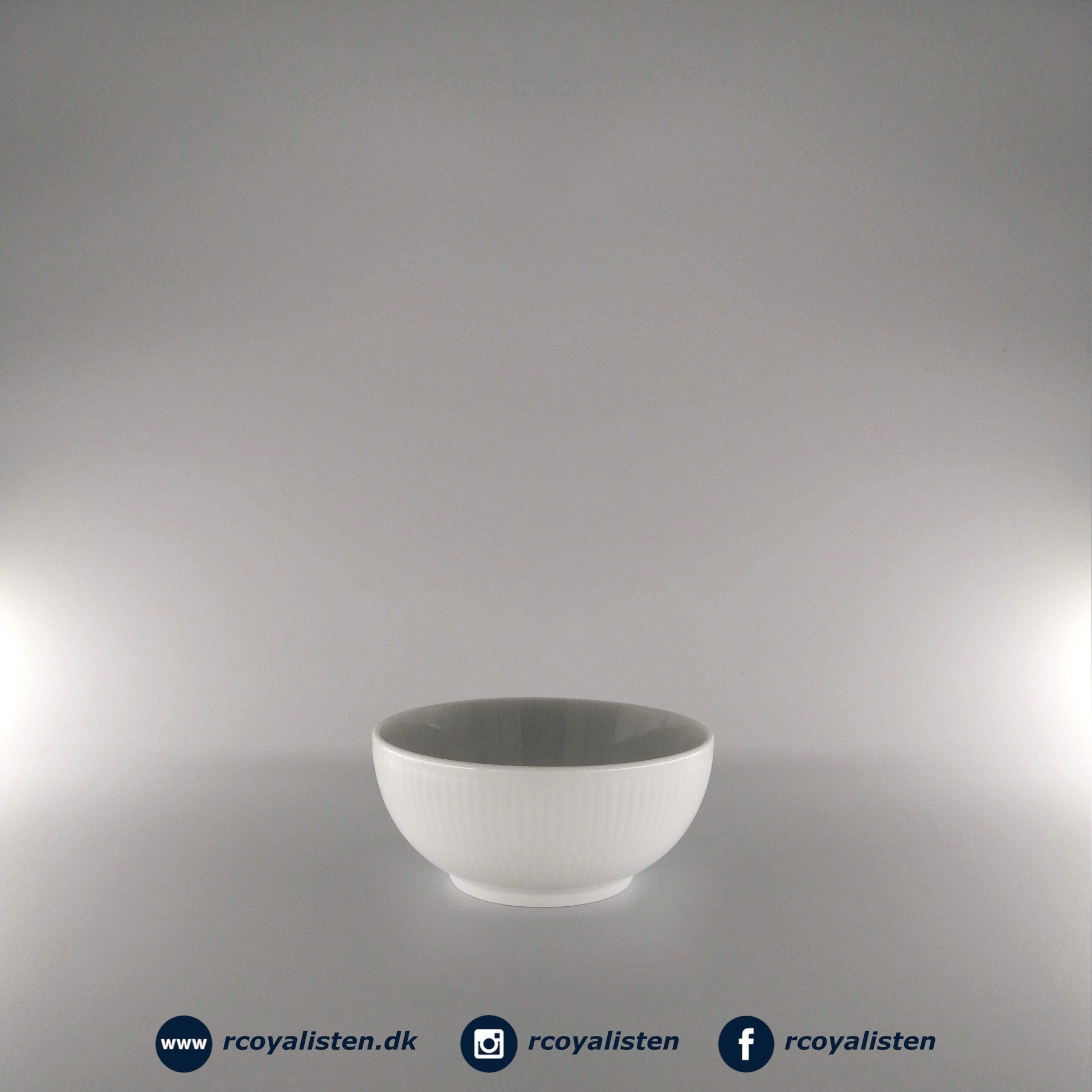 Royal Copenhagen Hvid Riflet Skål (13 cm) - RCoyalisten.dk