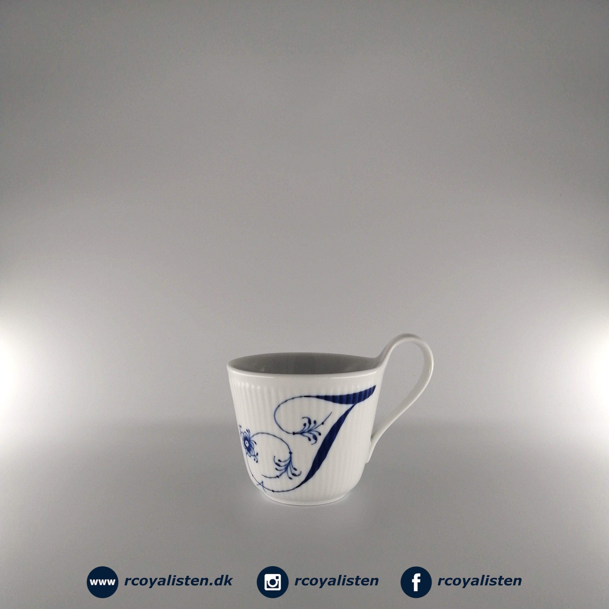 Royal Copenhagen Alfabet Kollektion Alfabet Krus (33 cl) - T - RCoyalisten.dk