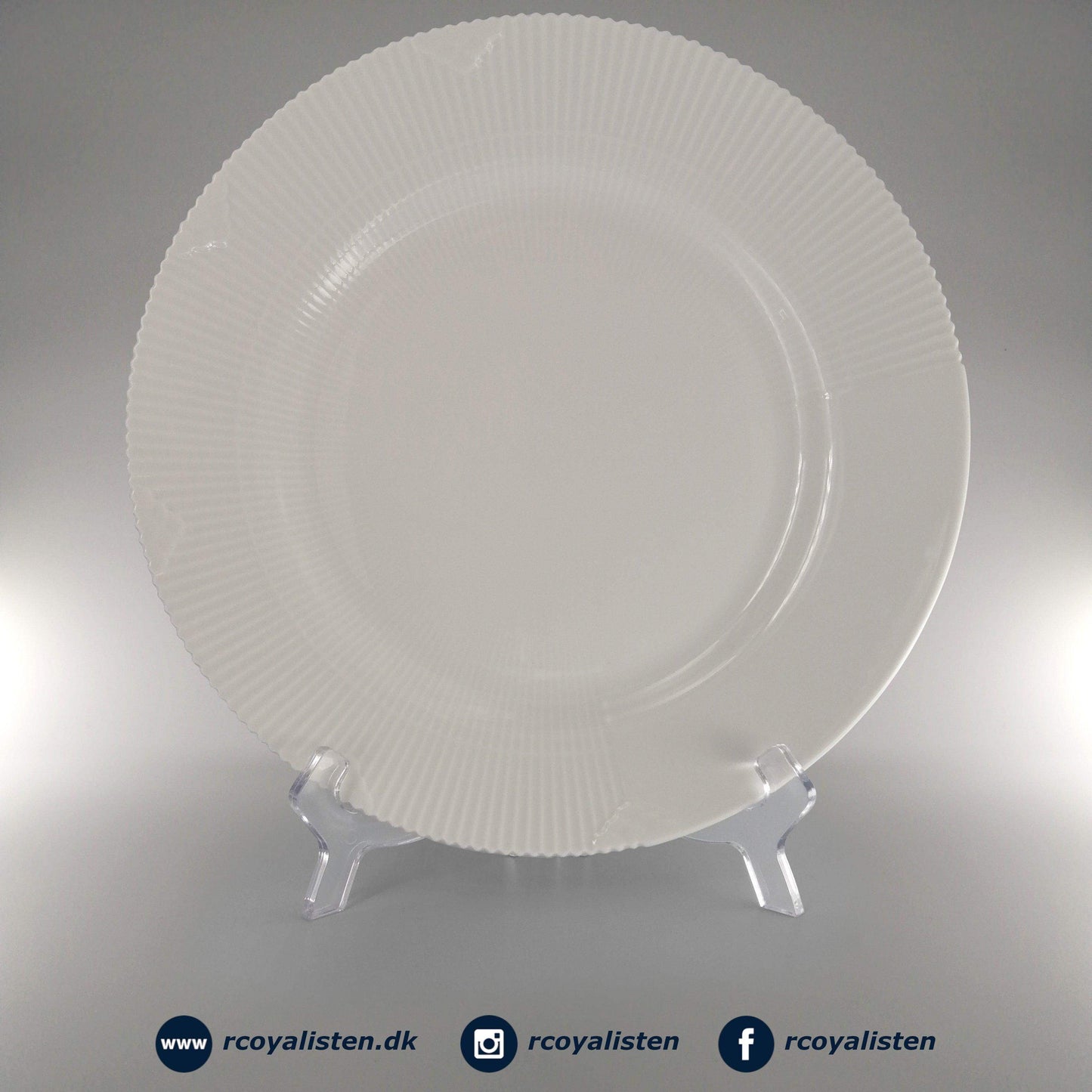 Royal Copenhagen Hvid Elements Tallerken (28 cm) - RCoyalisten.dk